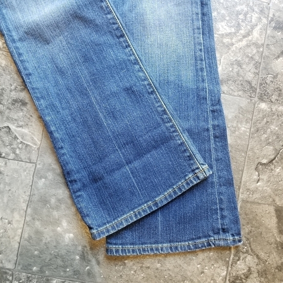 Lucky Brand Cumberland Sweet N Low Rise Slim Bootcut Short Inseam Jeans 2/26 - Picture 5 of 9